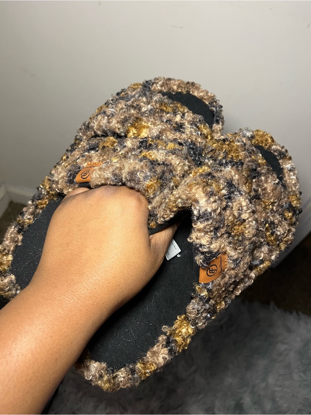 Fuzzy Soft Memory Foam Open Toe Slippers